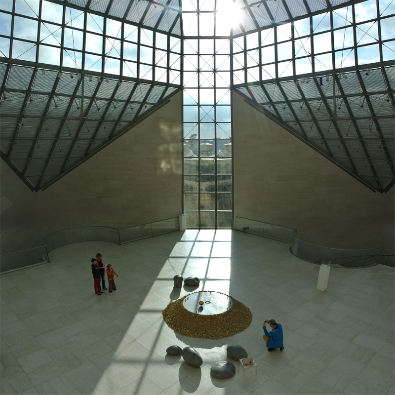 View of the exhibition Eppur si muove, Mudam Luxembourg 09/07/2015 - 17/01/2016